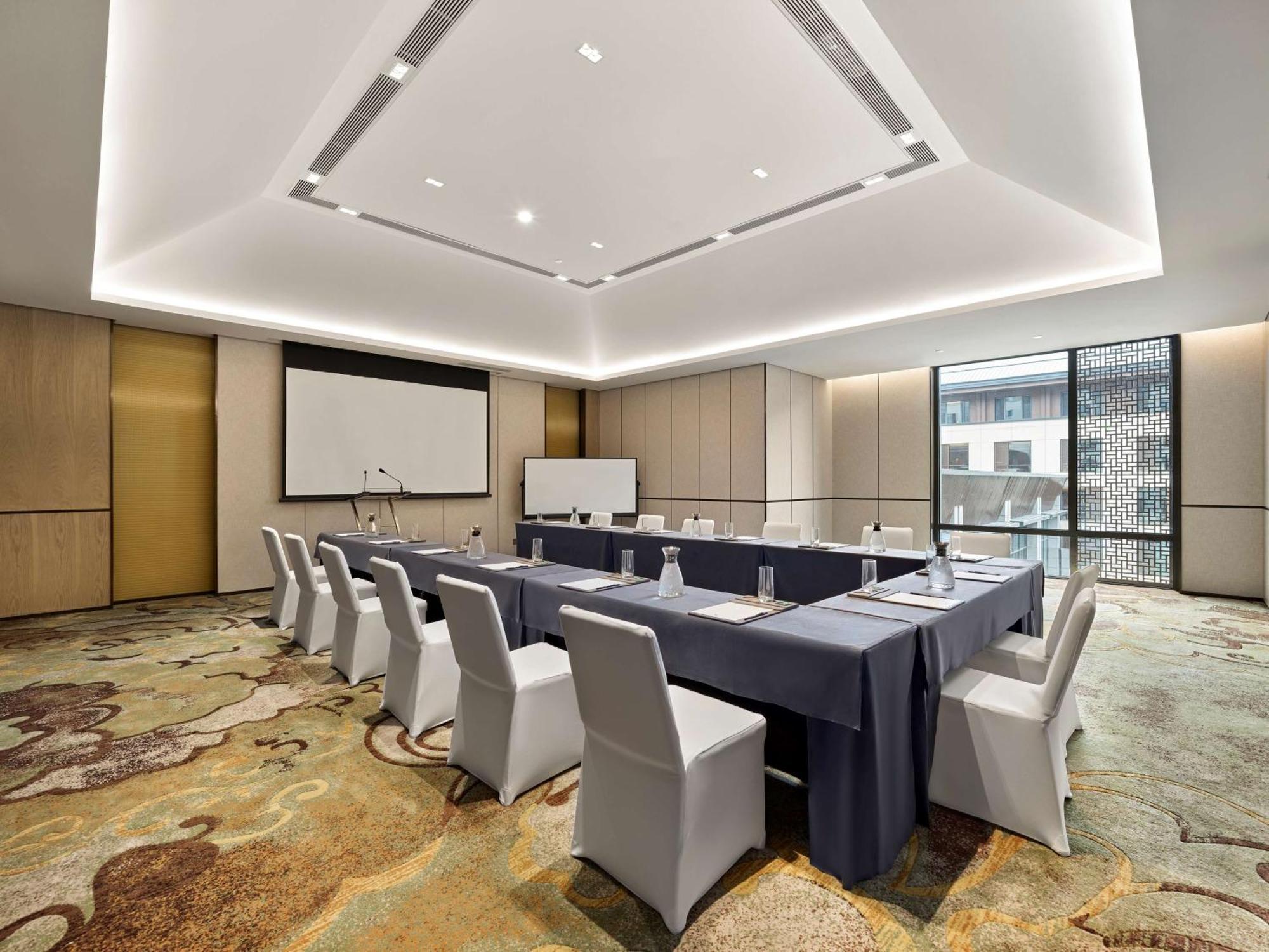 Doubletree By Hilton Beijing Badaling Hotel Yanqing Exterior foto