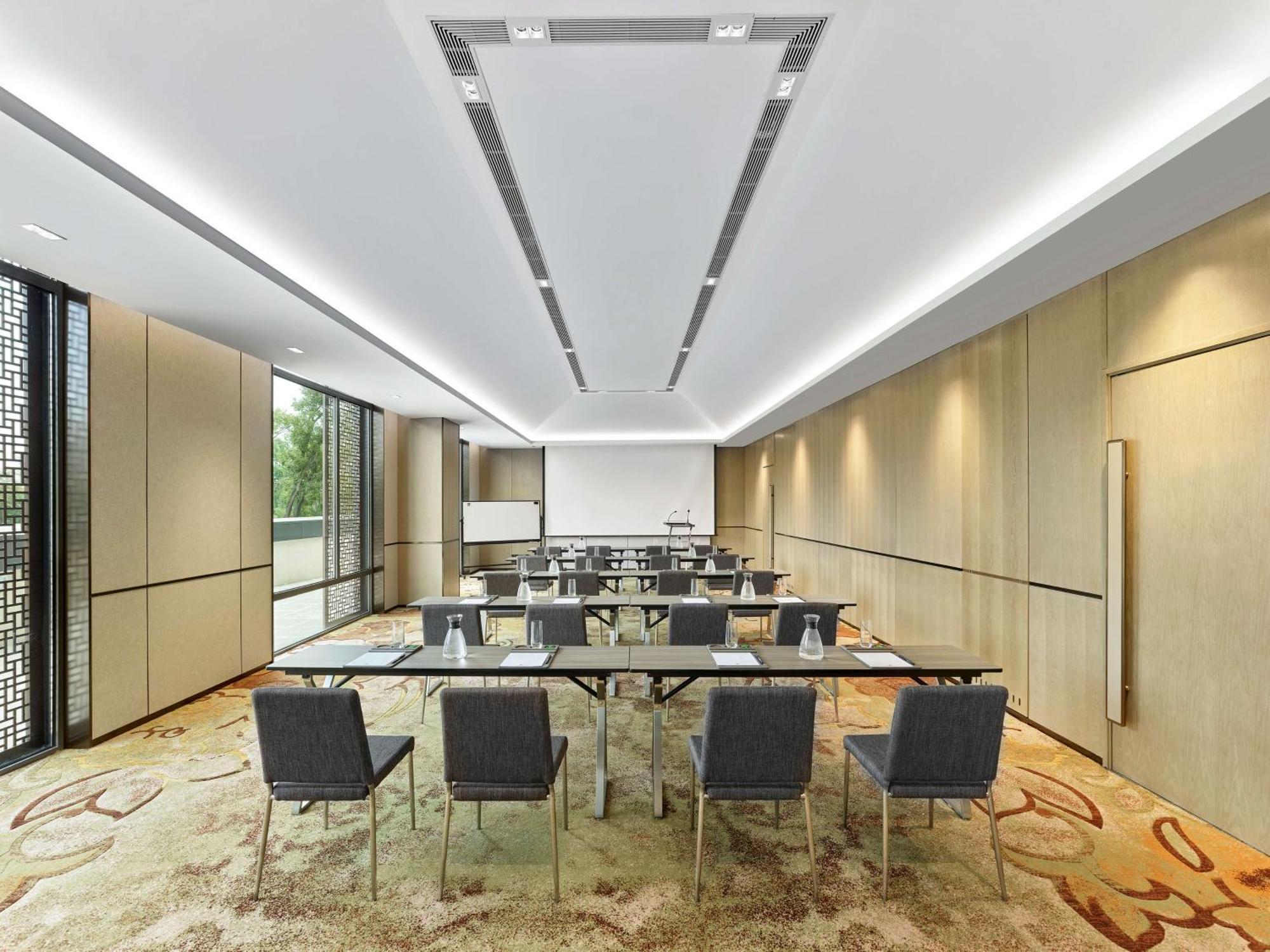 Doubletree By Hilton Beijing Badaling Hotel Yanqing Exterior foto