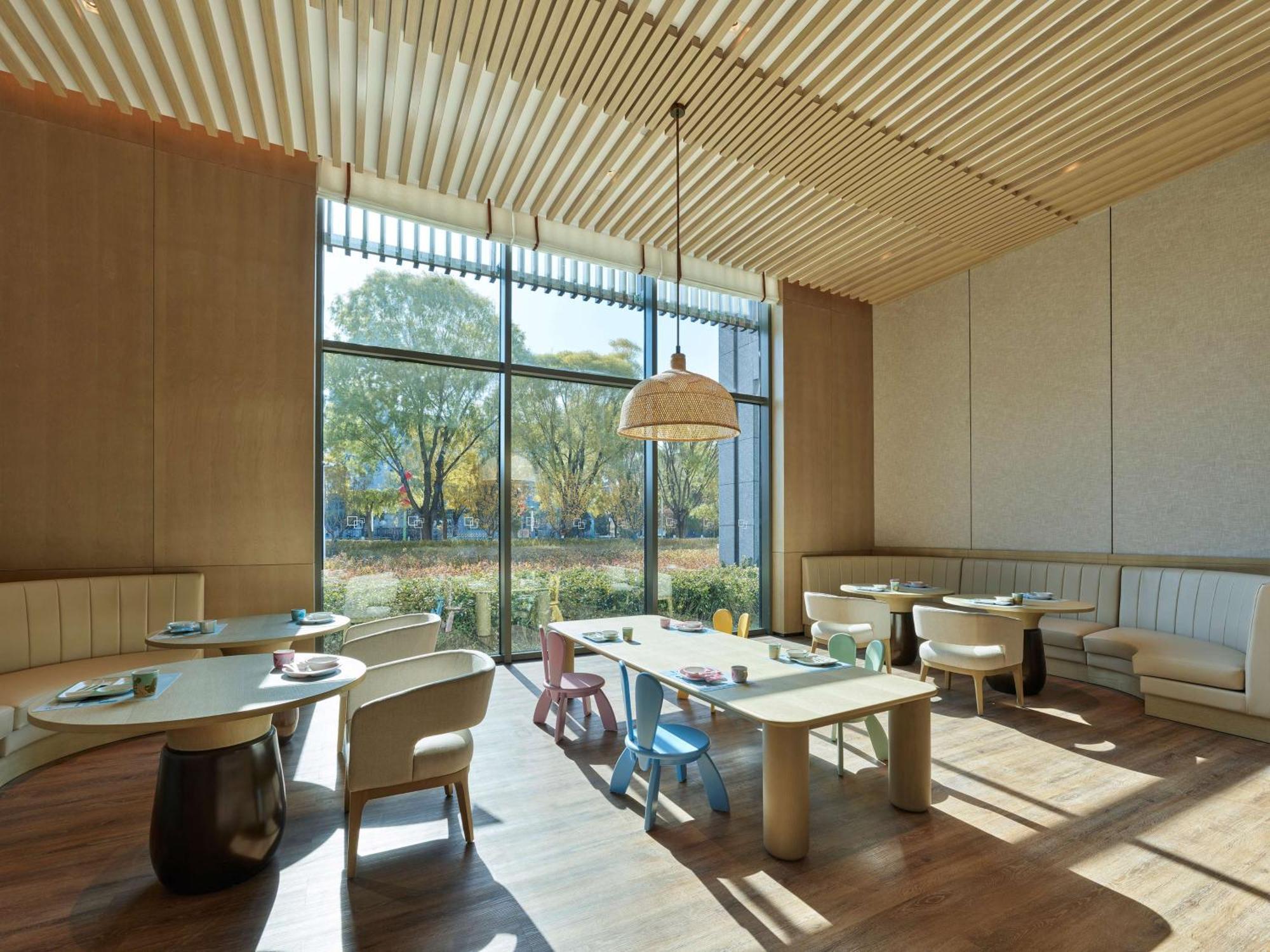 Doubletree By Hilton Beijing Badaling Hotel Yanqing Exterior foto