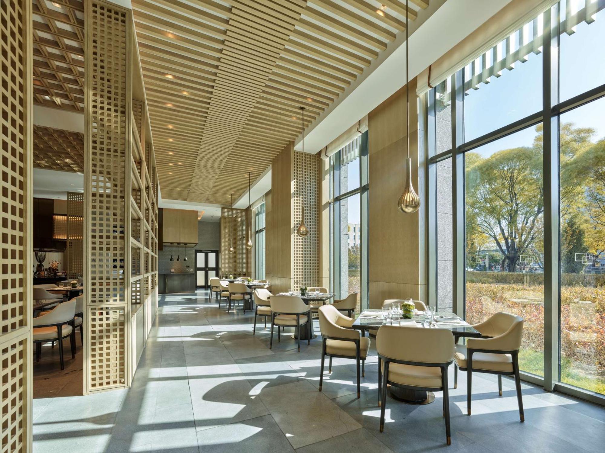 Doubletree By Hilton Beijing Badaling Hotel Yanqing Exterior foto